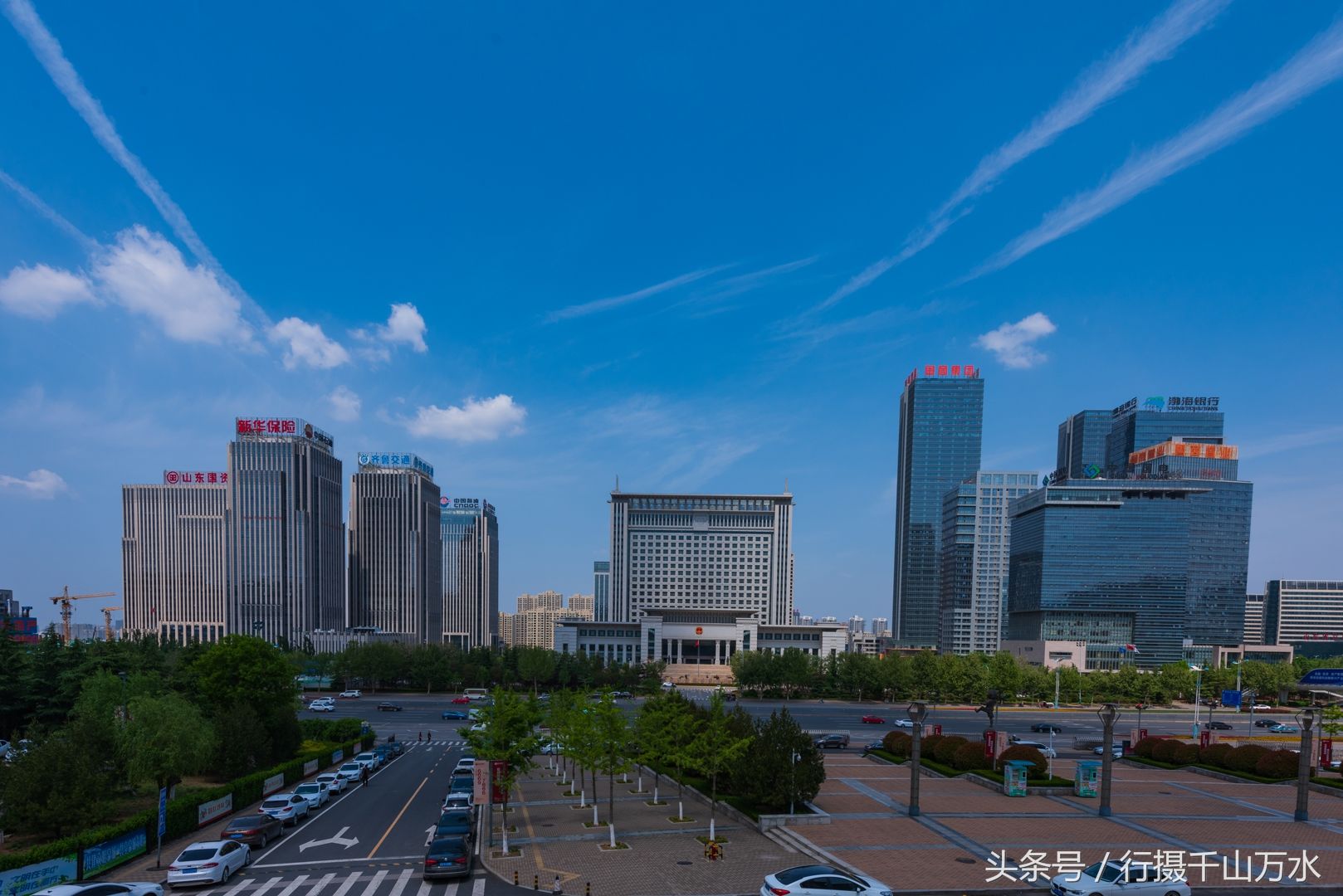 风光摄影:济南经十东路的高楼大厦