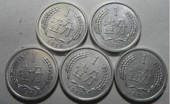 【这枚2013年发行的1分钱硬币凭啥叫价1000块| 现如今的收藏界水越来越深】_傻大方