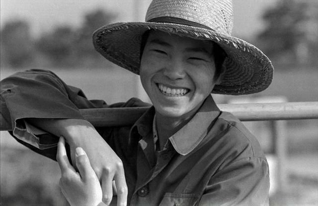 八十年代上海老照片赏析!不忘初心昭示前程!】