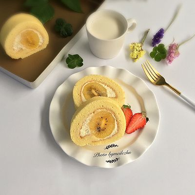 猕猴桃奶油蛋糕卷