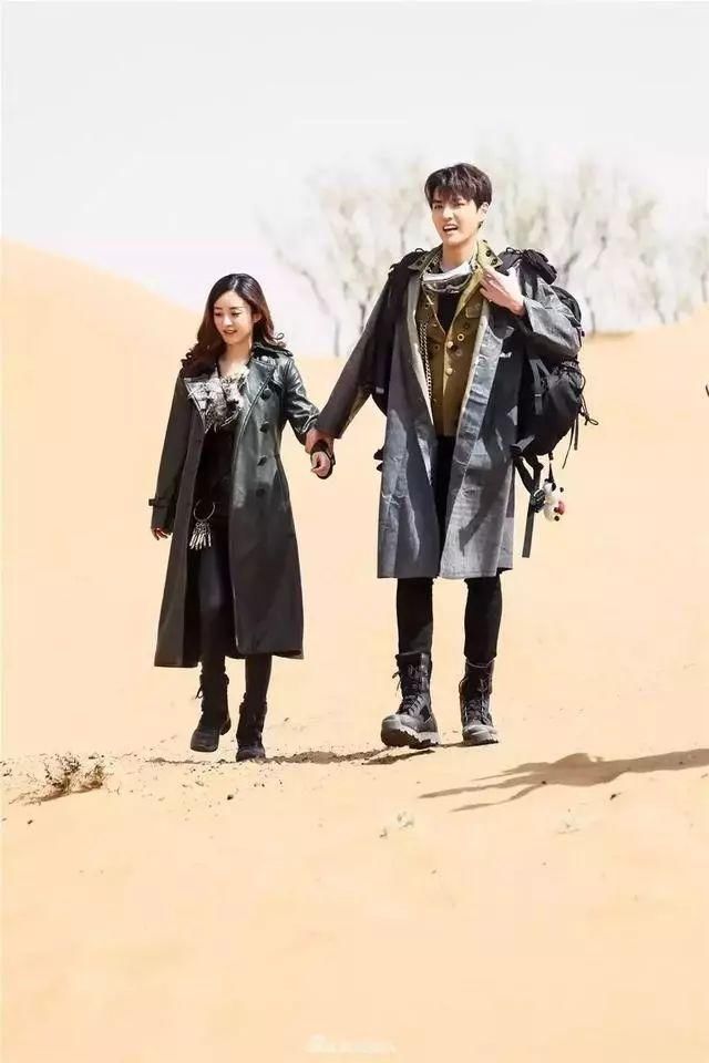 脚碰脚,微博撩公然撒糖林允儿不避嫌吴亦凡,赵丽颖怕是藏不住了