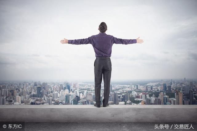 一座上天台天台一万八千丈,步步登上莫徘徊前世距离天台一步,一脚踏空