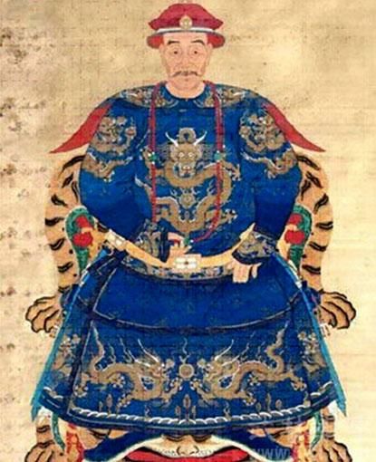 年李永芳病死,因为卓越的战功,他的后世因此受到封赏,世代高官厚禄